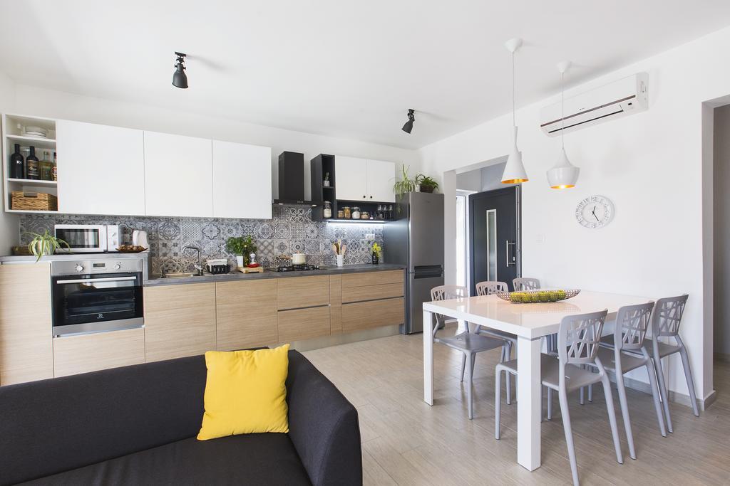 Holiday Home Vuko Sevid Exterior photo