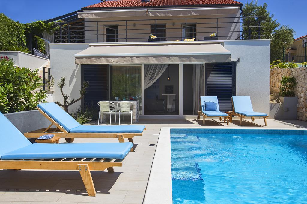 Holiday Home Vuko Sevid Exterior photo