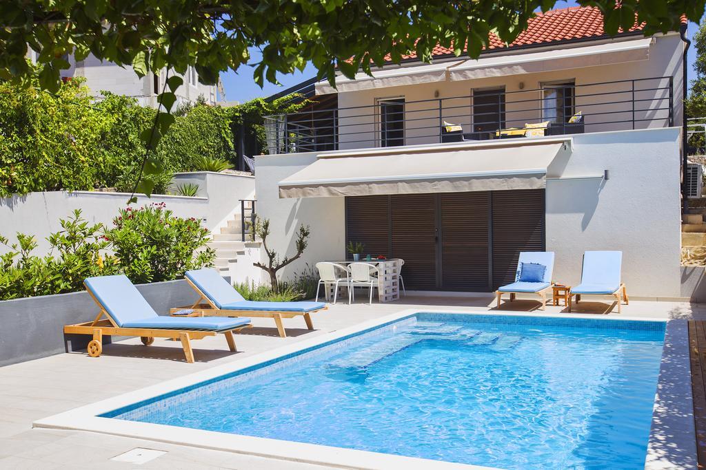 Holiday Home Vuko Sevid Exterior photo